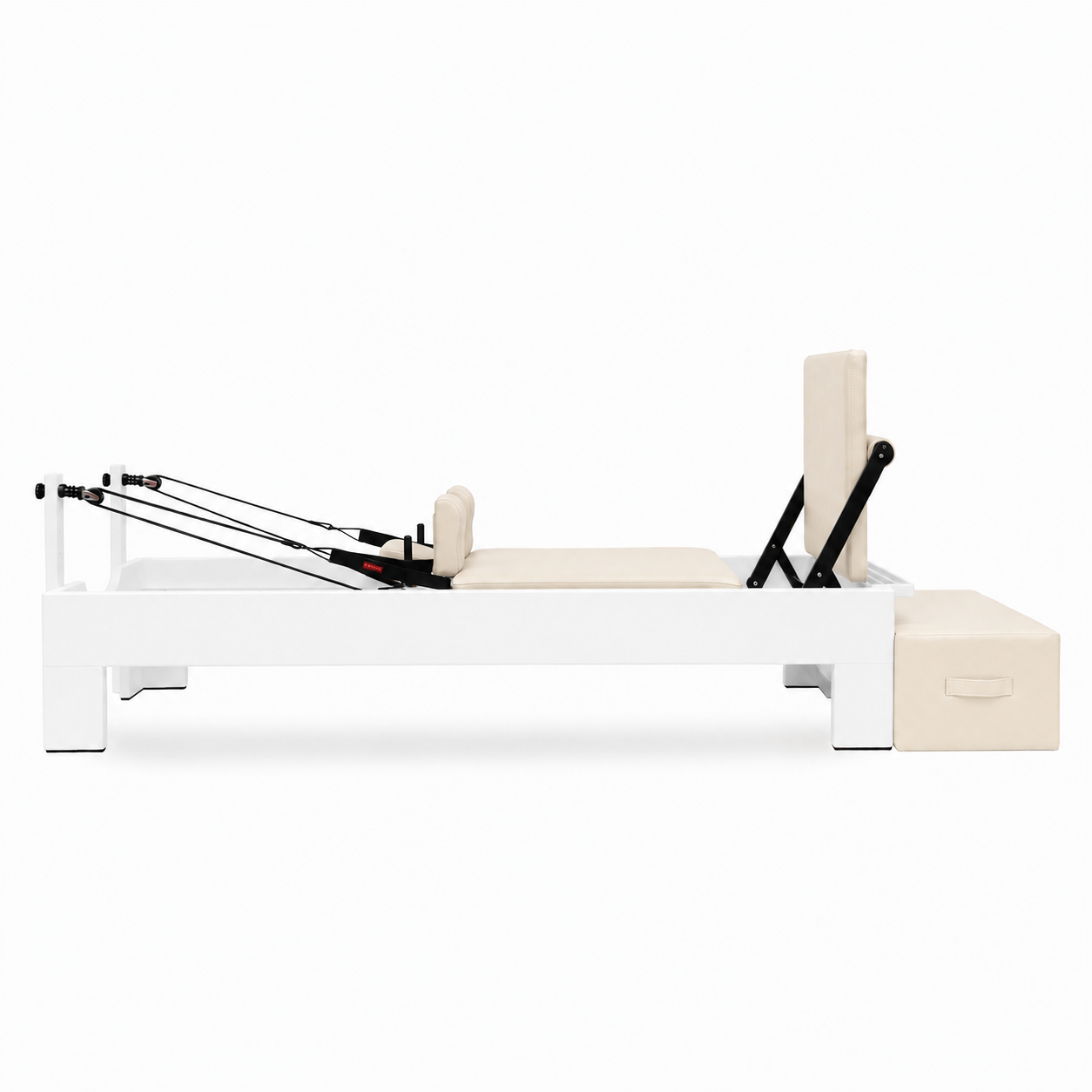 Norden Core Basic Reformer, White Frame, Cream Leather